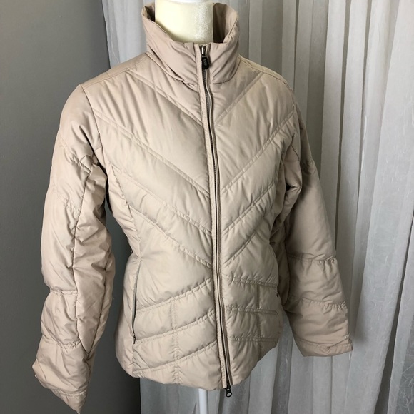 Patagonia Jackets & Blazers - PATAGONIA | cream puffer jacket